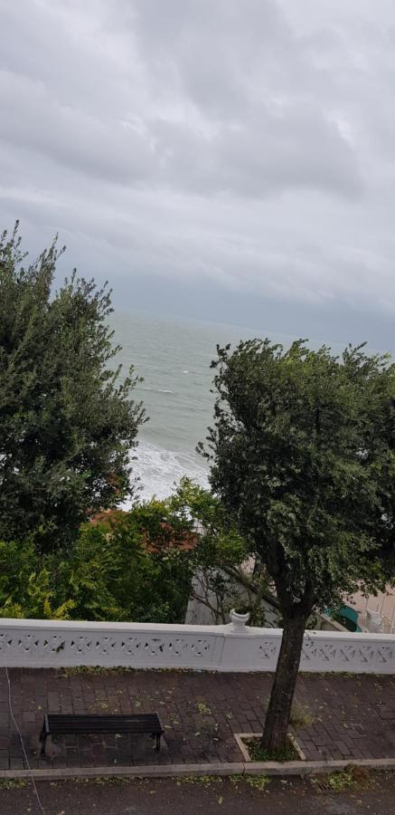 Affittacamere Dei Desideri Numana Exterior foto