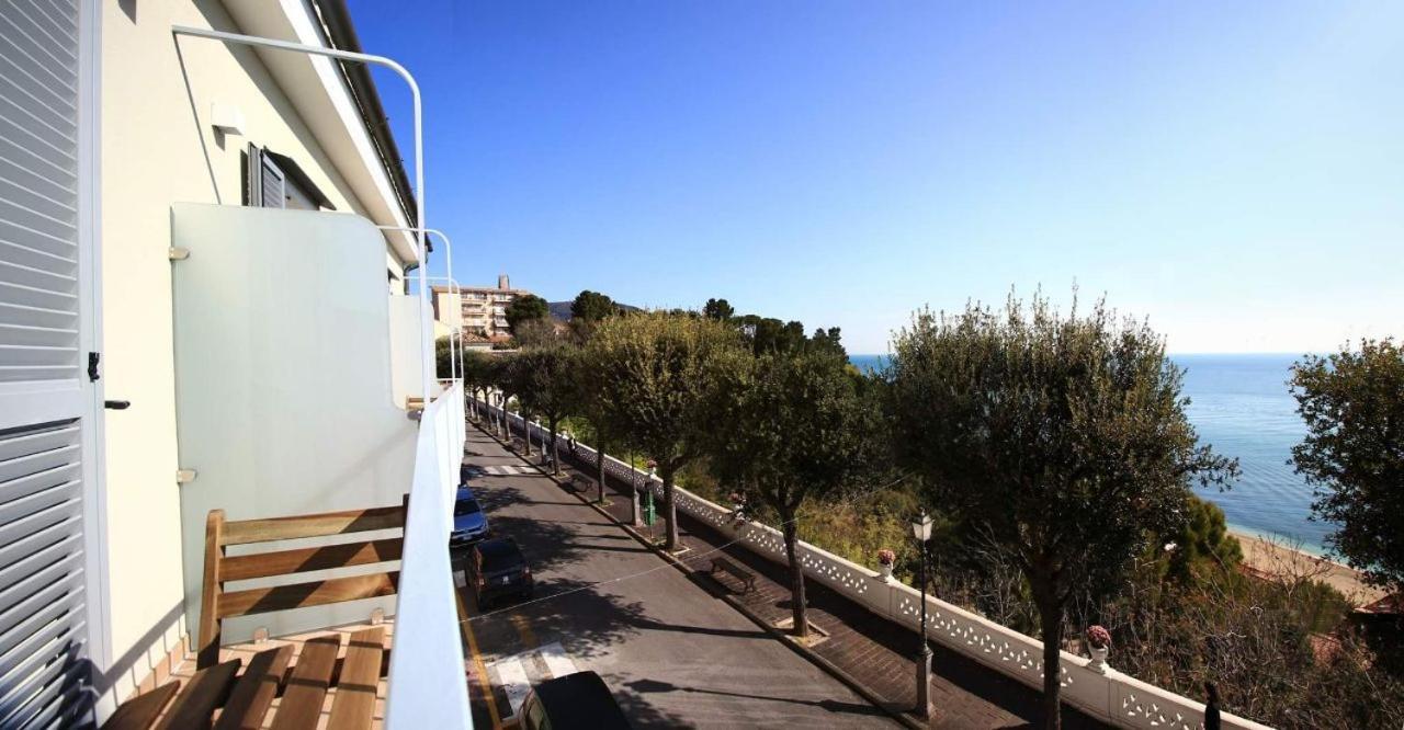 Affittacamere Dei Desideri Numana Exterior foto